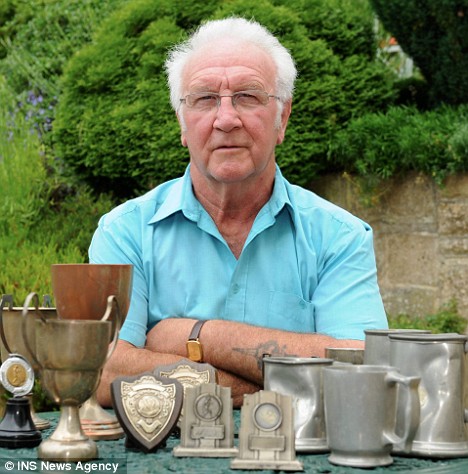 ex-boxeador de 72 anos